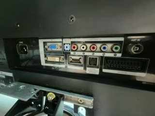 TV SAMSUNG 225MD 22 LCD, CON HDMI, VGA, XVI ETC