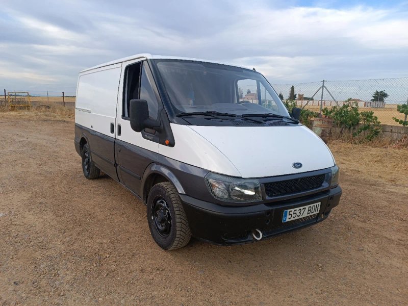 Ford Transit 2001 - foto 1