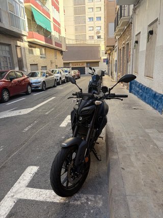 Yamaha MT-125 Negra