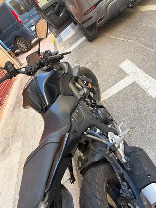 Yamaha MT-125 Negra