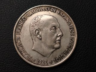 Moneda 100 Pesetas Plata 1966 colores  bandera Esp