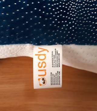 Peluche Tiburón Azul con Puntos Billantes