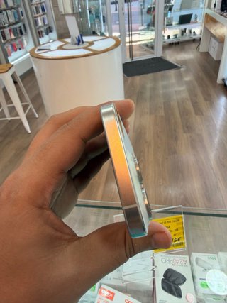 iPhone 15 Pro 256GB Argento Seminuovo