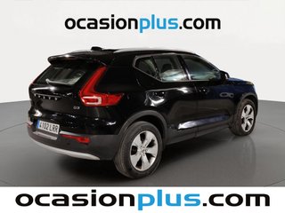 Volvo XC40 T3 Momentum Pro Auto 120 kW (163 CV)