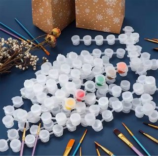 Tiras de recipientes para pintura vacíos