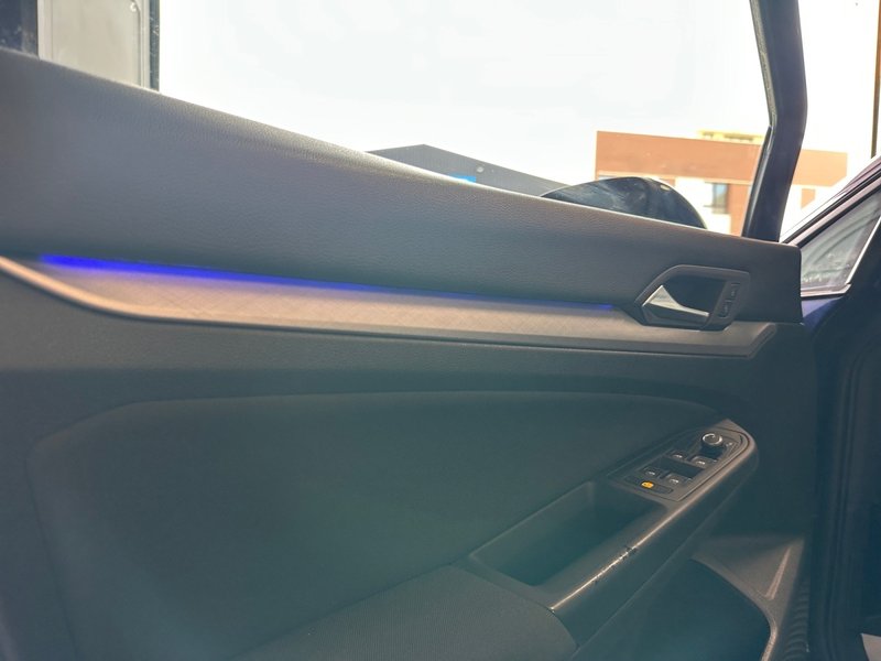 Volkswagen Golf 2022, foto 22