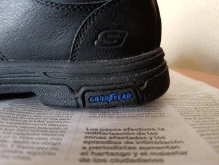 Zapatos Skechers segment 2.0 suela good year Negro
