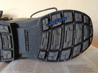 Zapatos Skechers segment 2.0 suela good year Negro