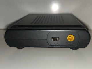 Lettore di schede Sony SxS SBAC-US10 con difetto visibile in foto