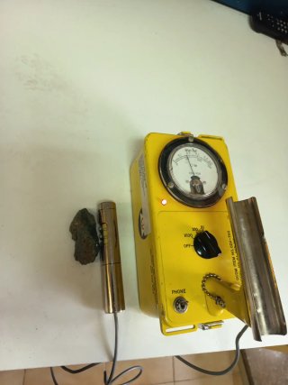 Contador Geiger Victoreen CDV-700