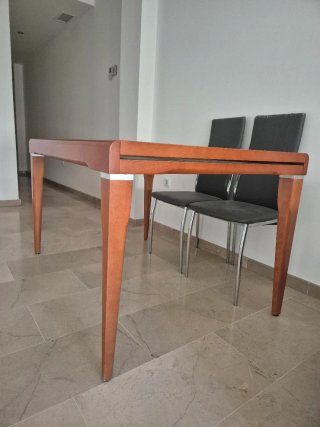 Mesa de comedor extensible madera y cristal ácido