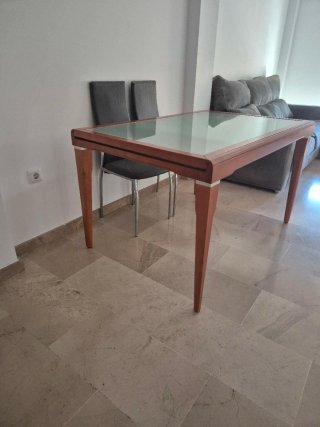 Mesa de comedor extensible madera y cristal ácido