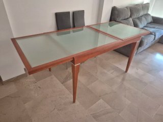Mesa de comedor extensible madera y cristal ácido