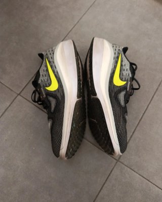 Nike Vomero 17 T45