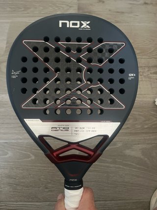 Pala de pádel NOX AT10 Genius 12K