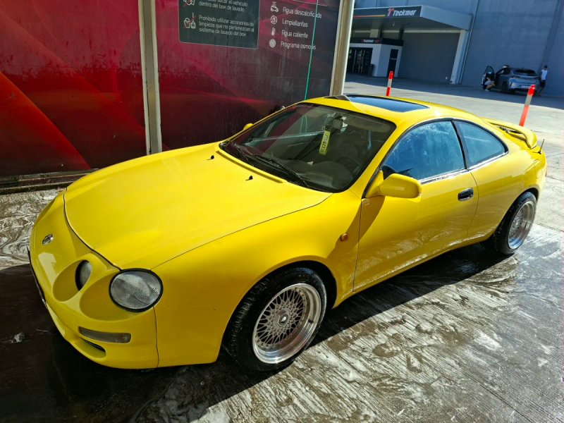 Toyota Celica 1995 - foto 1
