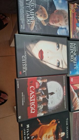 41 Películas DVD Nuevas (Plástico)