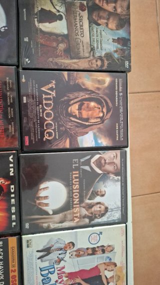 41 Películas DVD Nuevas (Plástico)