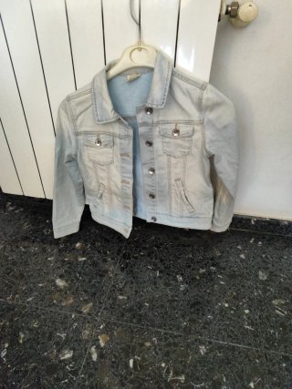 Chaquetas varias tallas. Precio por unidad.