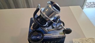 Vendita di due mulinelli da pesca Shimano Bull's Eye 70/80