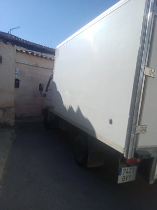 Nissan Cabstar 2002