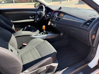 Renault Laguna Coupe 2.0 dci 150 cv