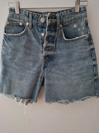 Shorts vaqueros desgastados