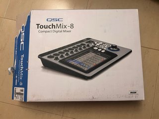 Mesa de mezclas digital QSC TouchMix-8