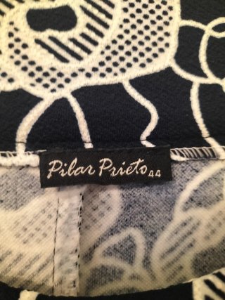 Vestido Corto Pilar Prieto Negro/Blanco