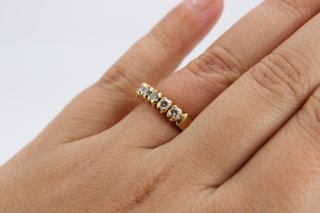 049-01-00350 Anillo de Oro 18k con Dmntes