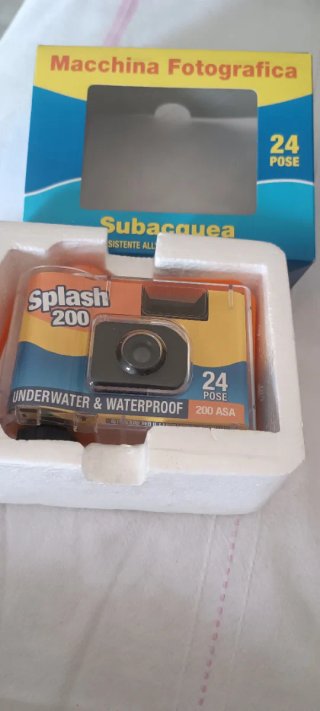 Splash 200 Fotocamera Subacquea Usa e Getta