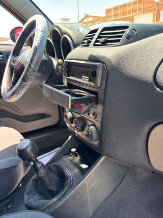 Alfa Romeo 147 2004