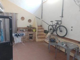 Alquilo casa