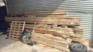 Tablones y Colañas de Madera