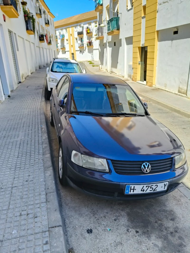 Volkswagen Passat 1999 - foto 1