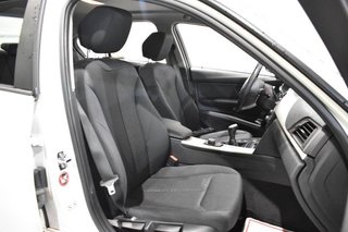 BMW Serie 3 318D 143 CV