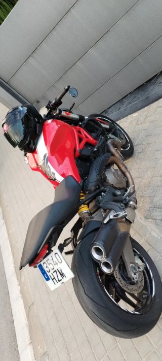 Ducati Monster 821