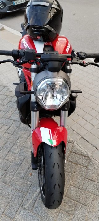 Ducati Monster 821