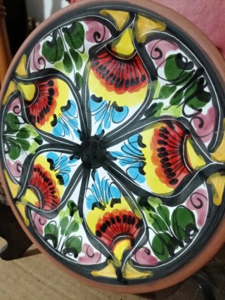 Plato decorativo cerámica pintado a mano