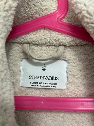 Abrigo Stradivarius Beige Forro Borreguito