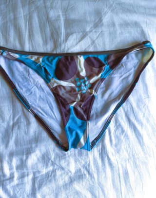 REGALO Bikinis t,M