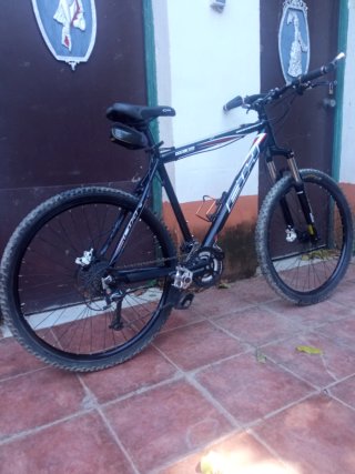 Vendo o cambio Bicicleta MTB BH