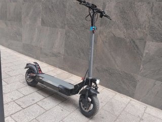 Smartgyro Rockway subido a 60 v Patinete Eléctrico