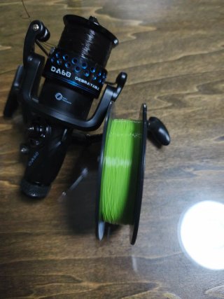 Carrete de pesca 4+1 Roulments