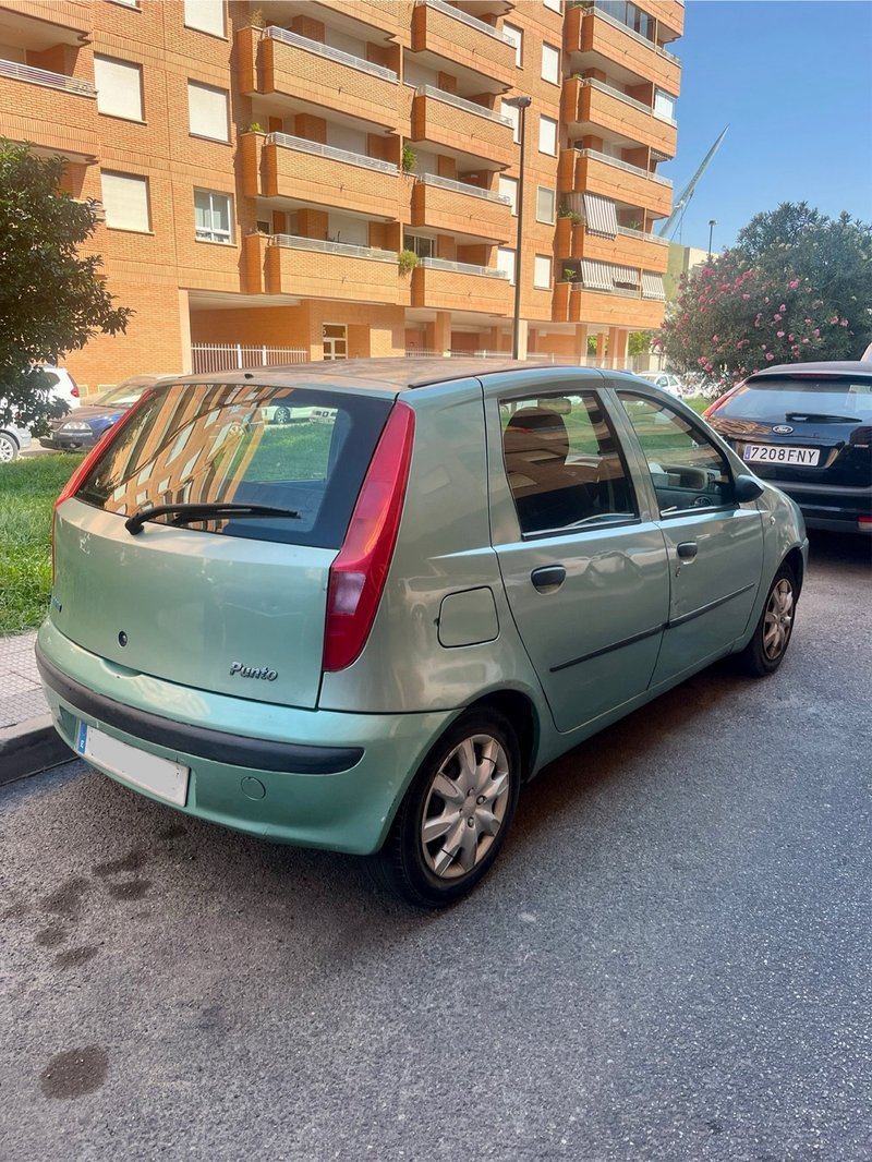 FIAT Punto 2001 - foto 1