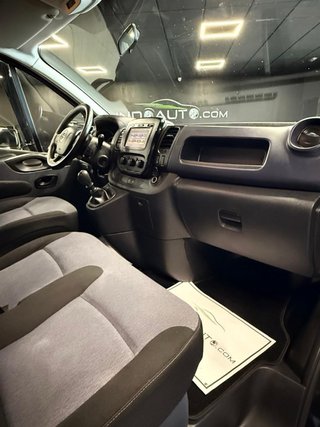 Opel Vivaro Combi Plus L2 9 Plazas • 2017 • Mu