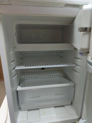 Nevera pequeña Indesit