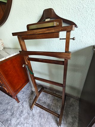 Dormitorio madera maciza clásico