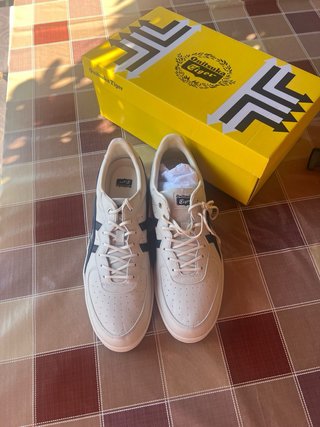 Onitsuka Tiger Talla 47 Blancas y Azules