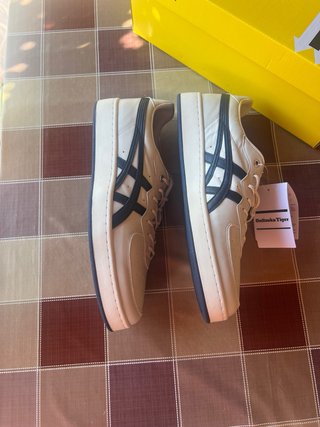 Onitsuka Tiger Talla 47 Blancas y Azules
